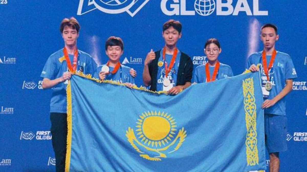 Казахстанские школьники стали чемпионами мира по робототехнике