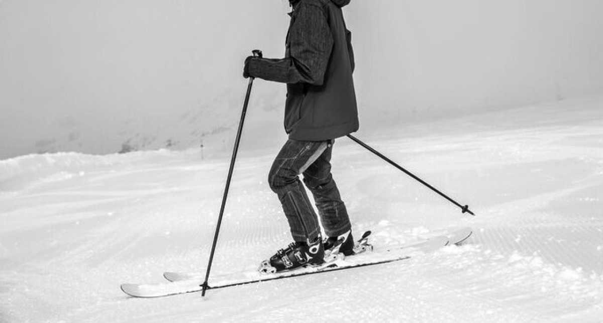 Лыжник погиб при сходе лавины в горах вблизи Алматы