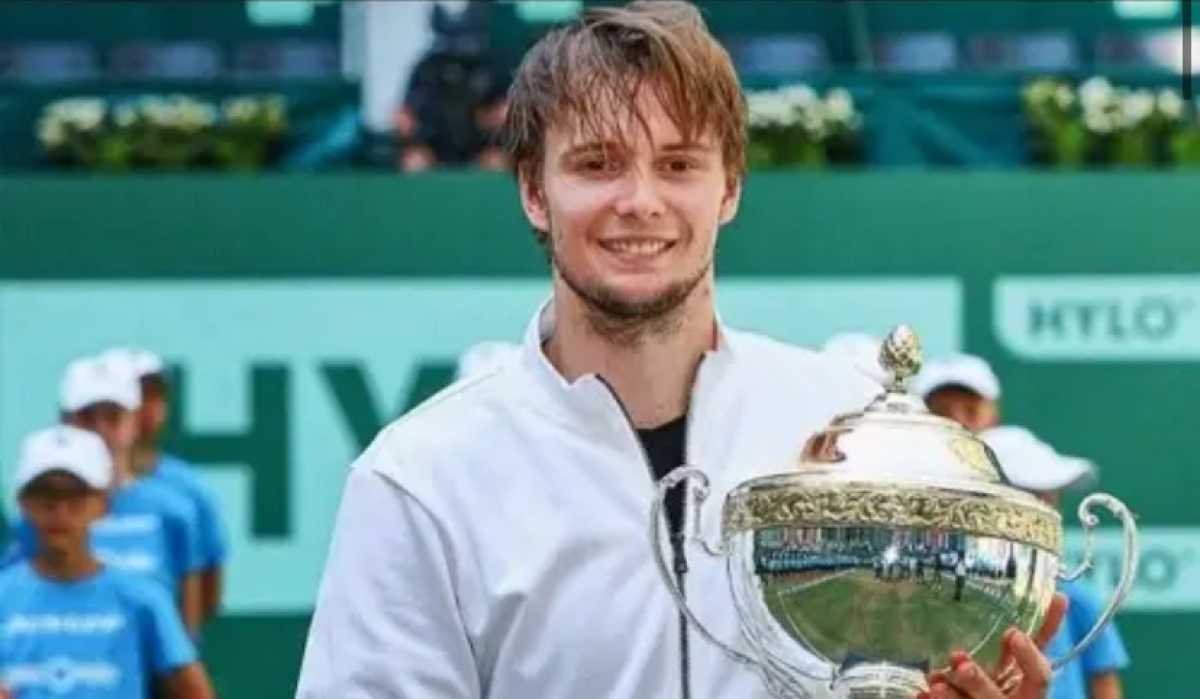 Александр Бублик стал чемпионом турнира ATP 250