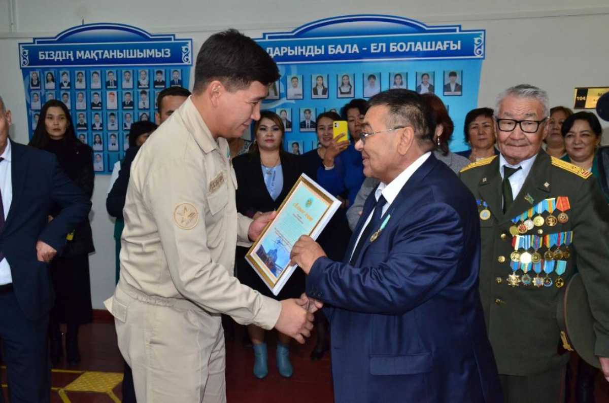 Кабинет воинской славы открыли в школе Кызылорды