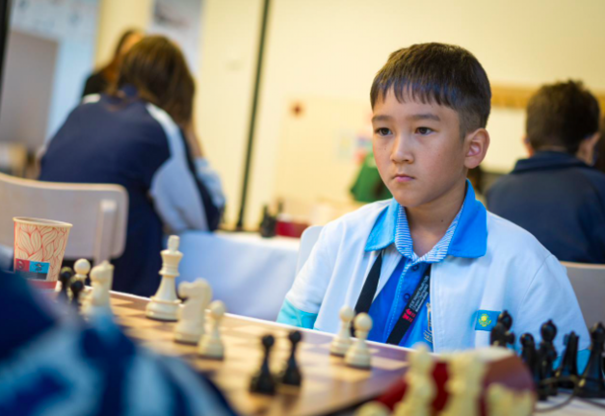 Казахстанец Данис Куандыкулы стал чемпионом мира по шахматам среди мальчиков
