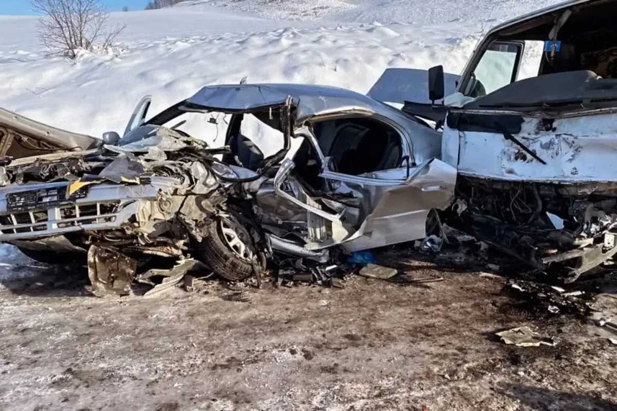 Три человека погибли в ДТП в ВКО