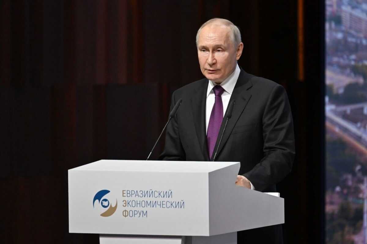 Есть ли у Путина двойники, ответил его пресс-секретарь