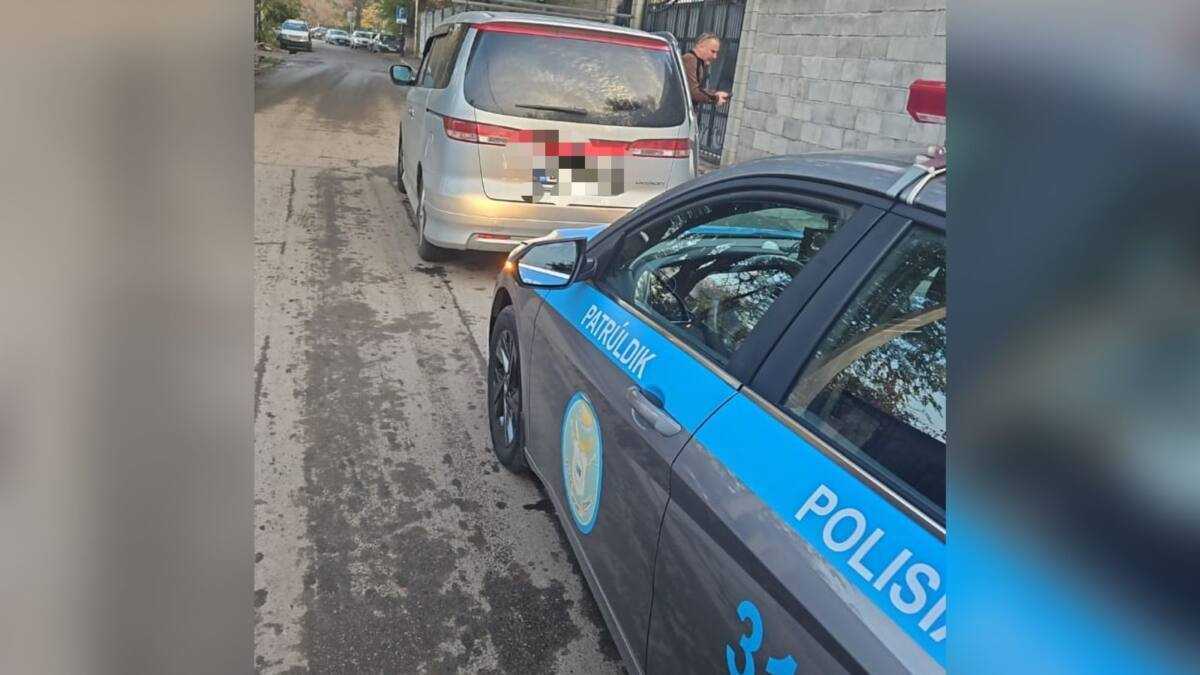 Автолюбителя с 81 неоплаченным штрафом задержали в Алматы