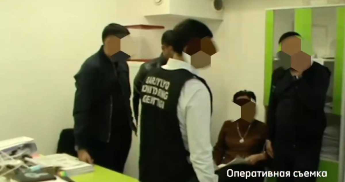 Более 2,1 млрд тг похитили руководитель и бухгалтер медучреждения в Алматинской области