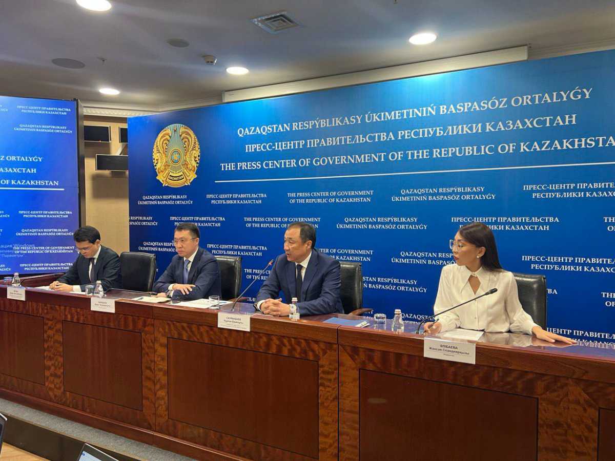 Транзитные перевозки ЖД-транспортом выросли на 19% в Казахстане