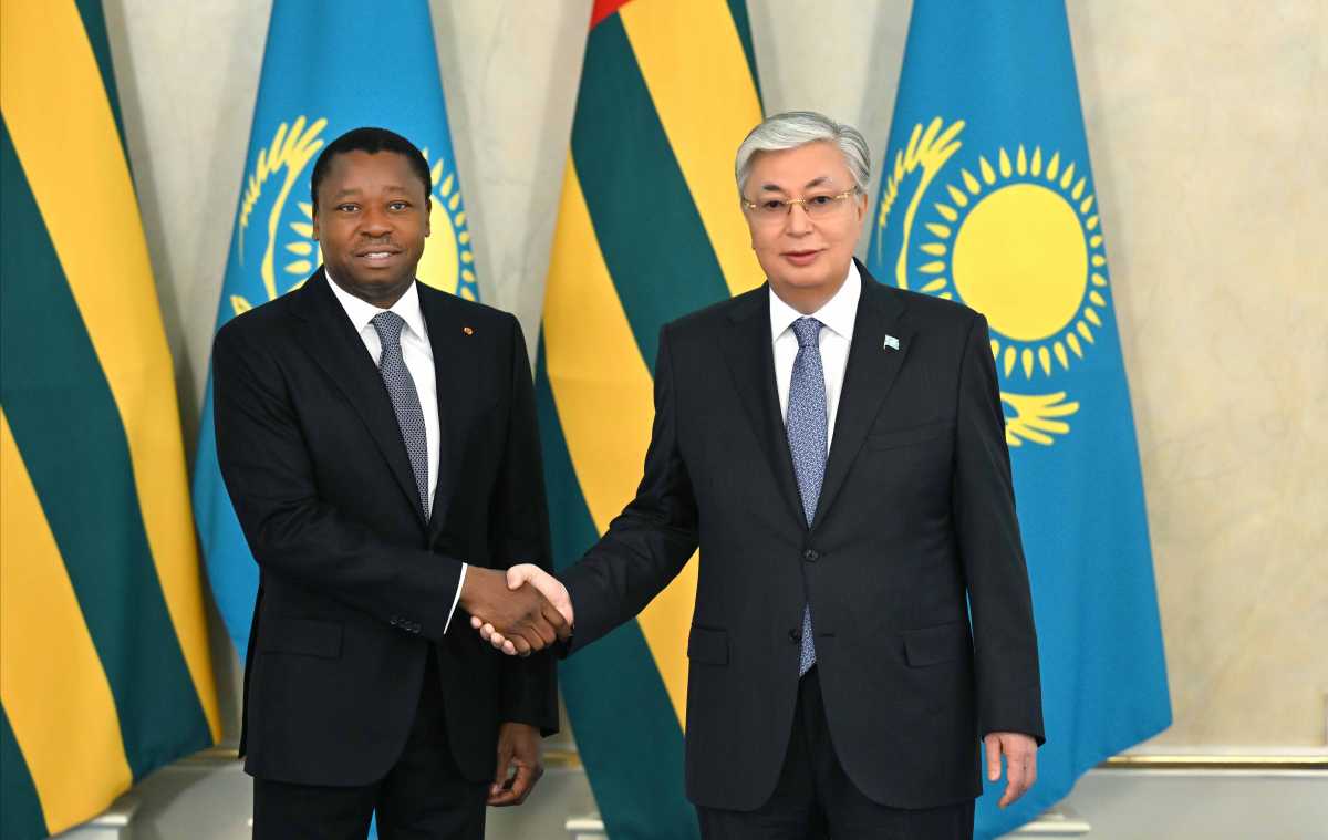 Президенты Казахстана и Того провели переговоры в узком составе
