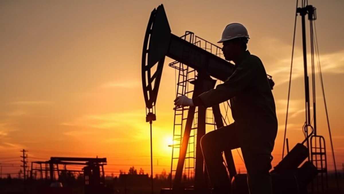 Добыча нефти на крупных месторождениях снизилась на 56% в Казахстане