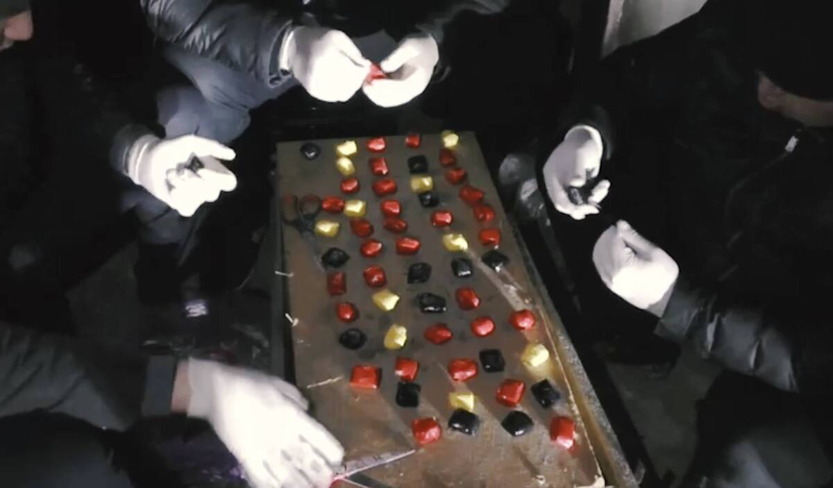 55 кг мефедрона изъяли в ликвидированной лаборатории в Алматинской области