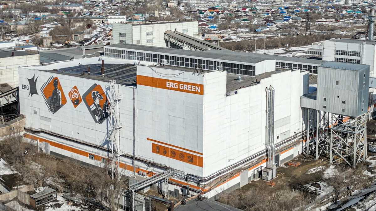 Прорывные проекты обрабатывающей промышленности и выпуск новых для Казахстана товаров: итоги года подвели в Правительстве