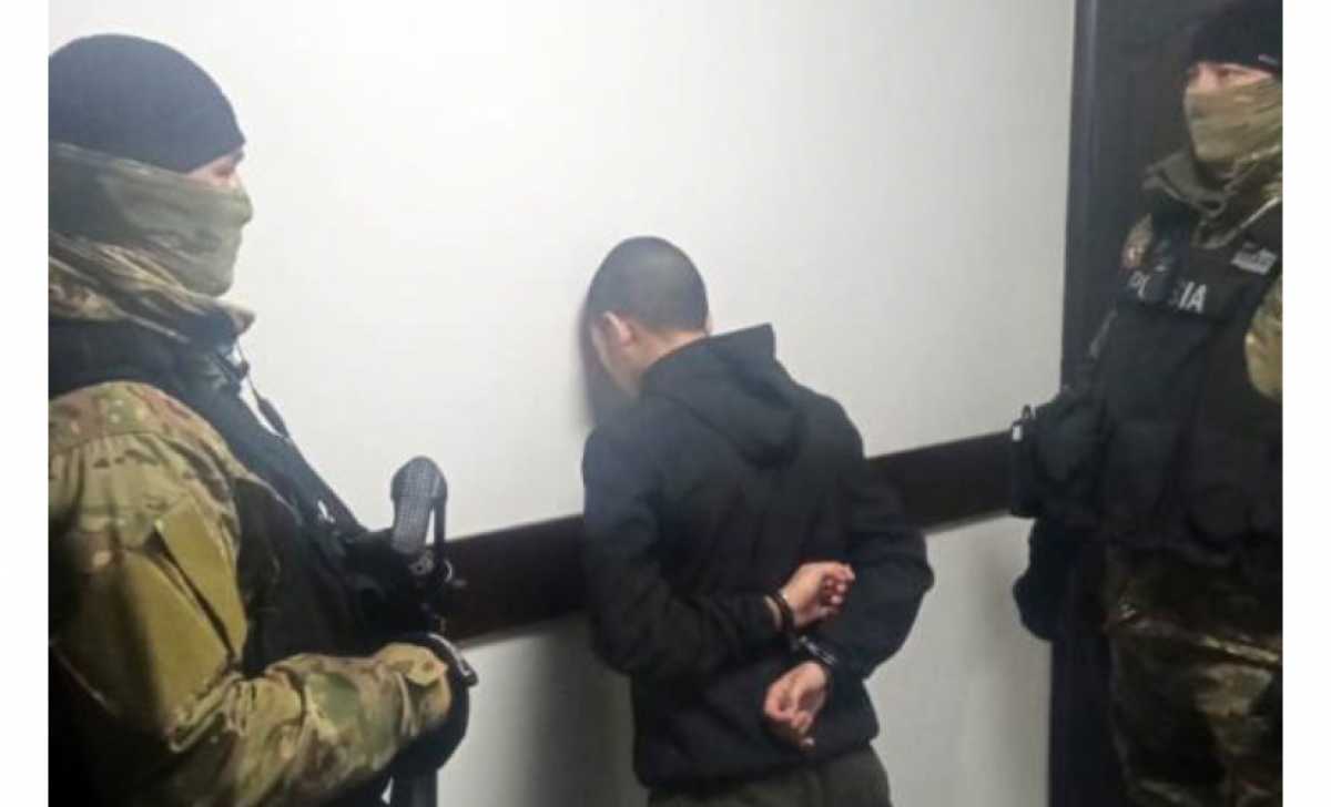 В ВКО задержали 18-летнего парня, подозреваемого в пропаганде терроризма