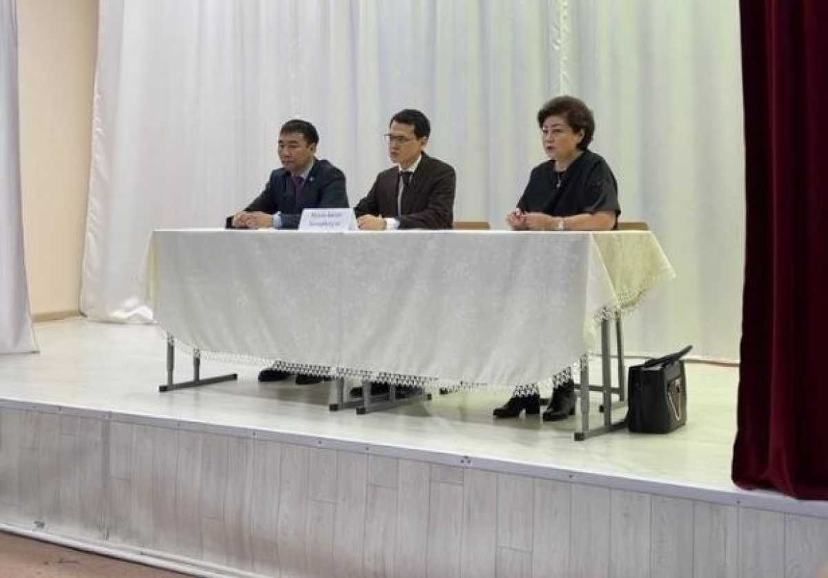 Багдат Мусин провел совещания по качеству интернета в двух селах Акмолинской области