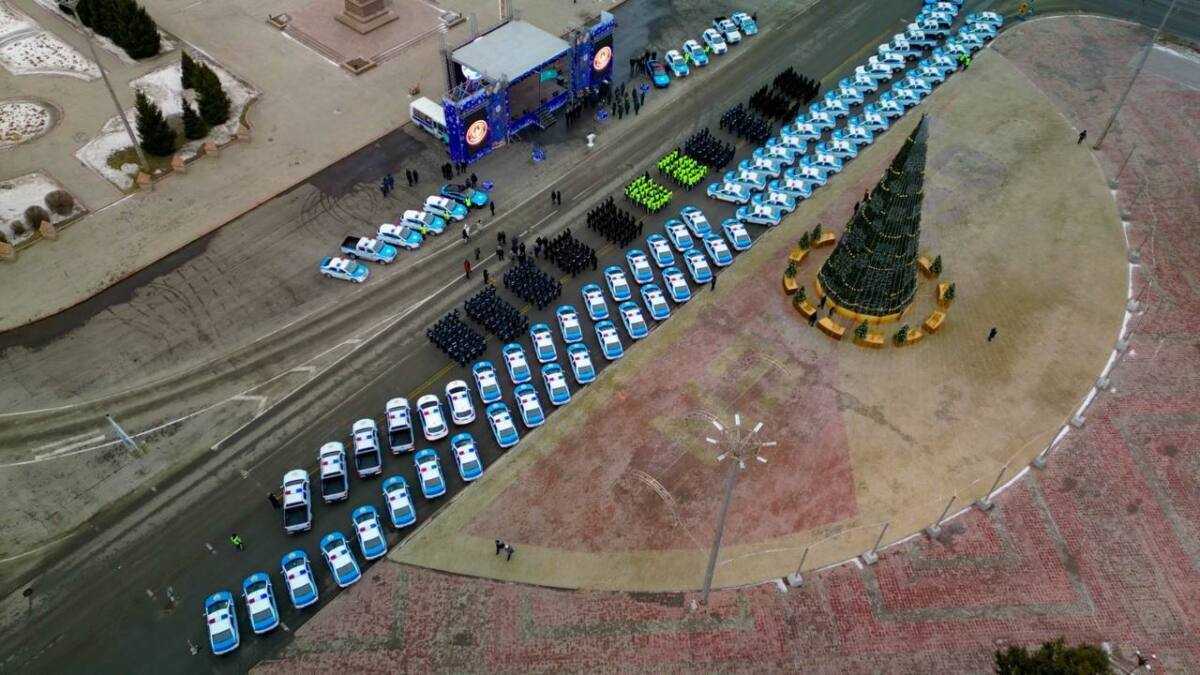 135 новых служебных авто получили полицейские в ВКО