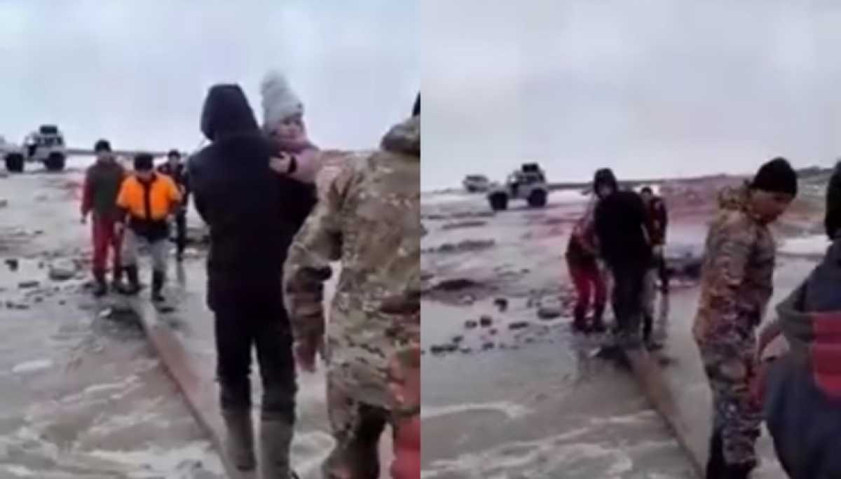 Затопленная дорога не дала скорой проехать к ребёнку в Актюбинской области