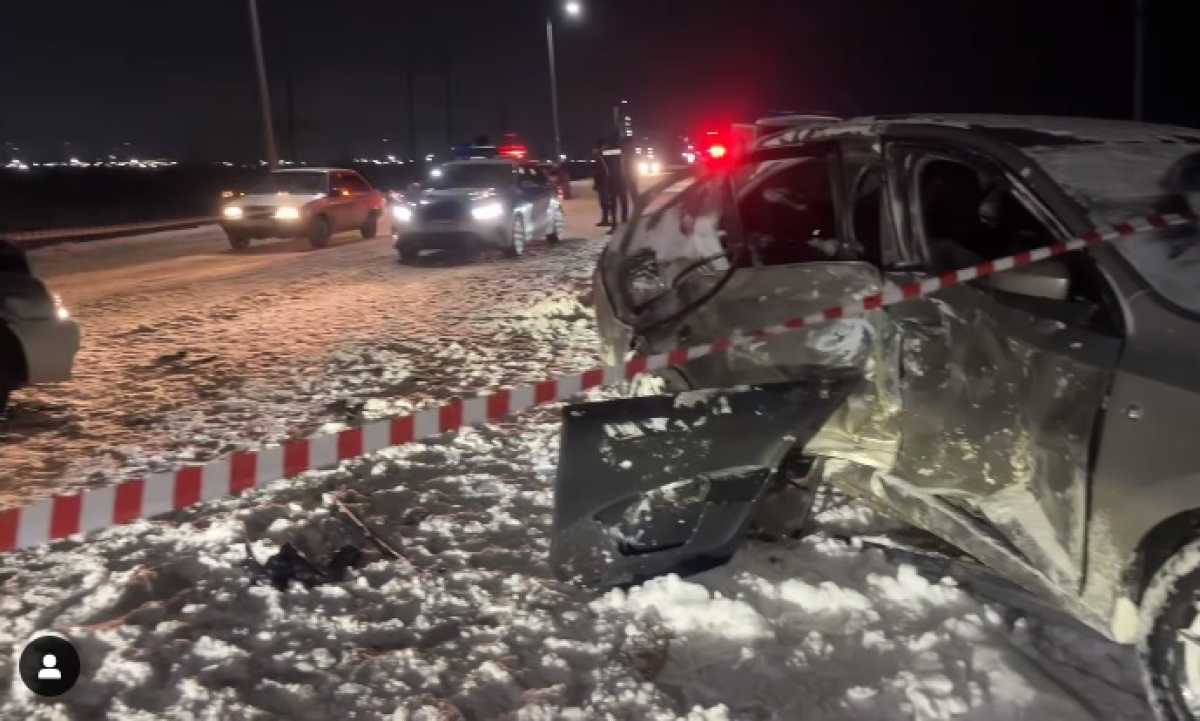 ДТП с участием трех машин произошло в Уральске, погиб один человек