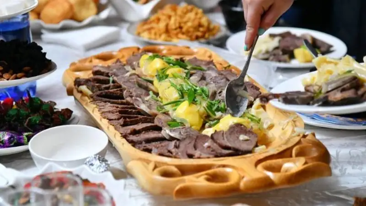 Национальные блюда могут включить в школьное меню в Алматы
