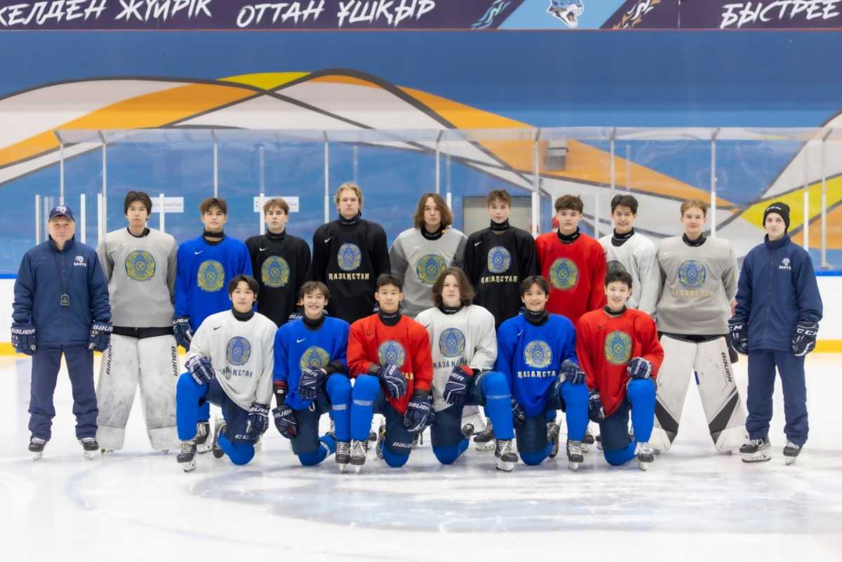 Казахстанские хоккеисты с победы стартовали на Олимпийских играх