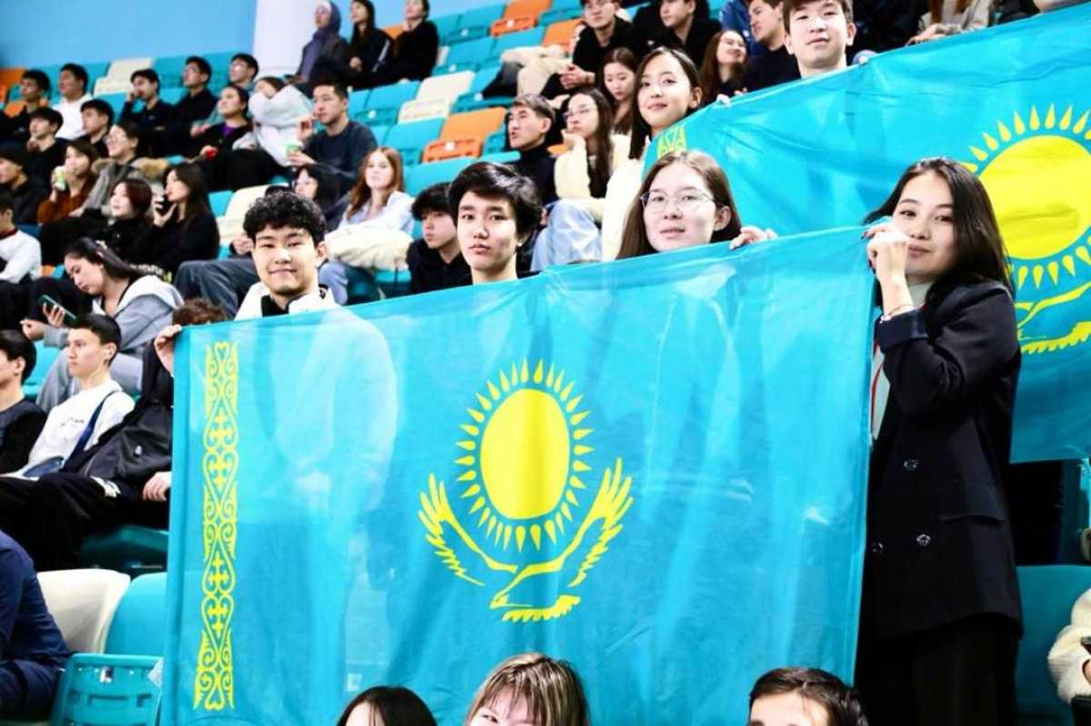 Indoor Tour 2024: Союз болельщиков Казахстана выступил в поддержку спортсменов