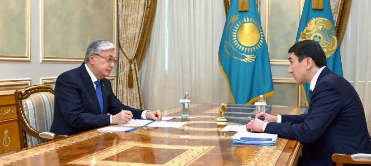 Токаеву рассказали о развитии экспортных маршрутов казахстанской нефти