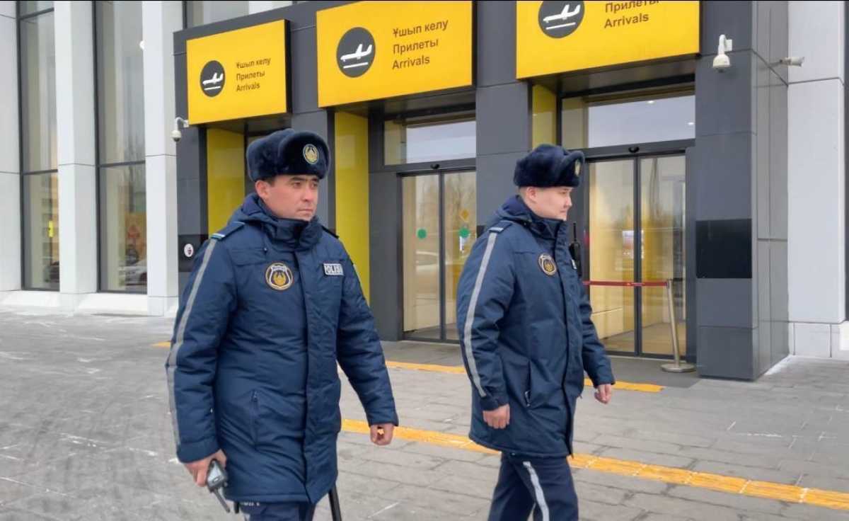Пятерых казахстанцев оштрафовали за незаконный ввоз в страну религиозной литературы