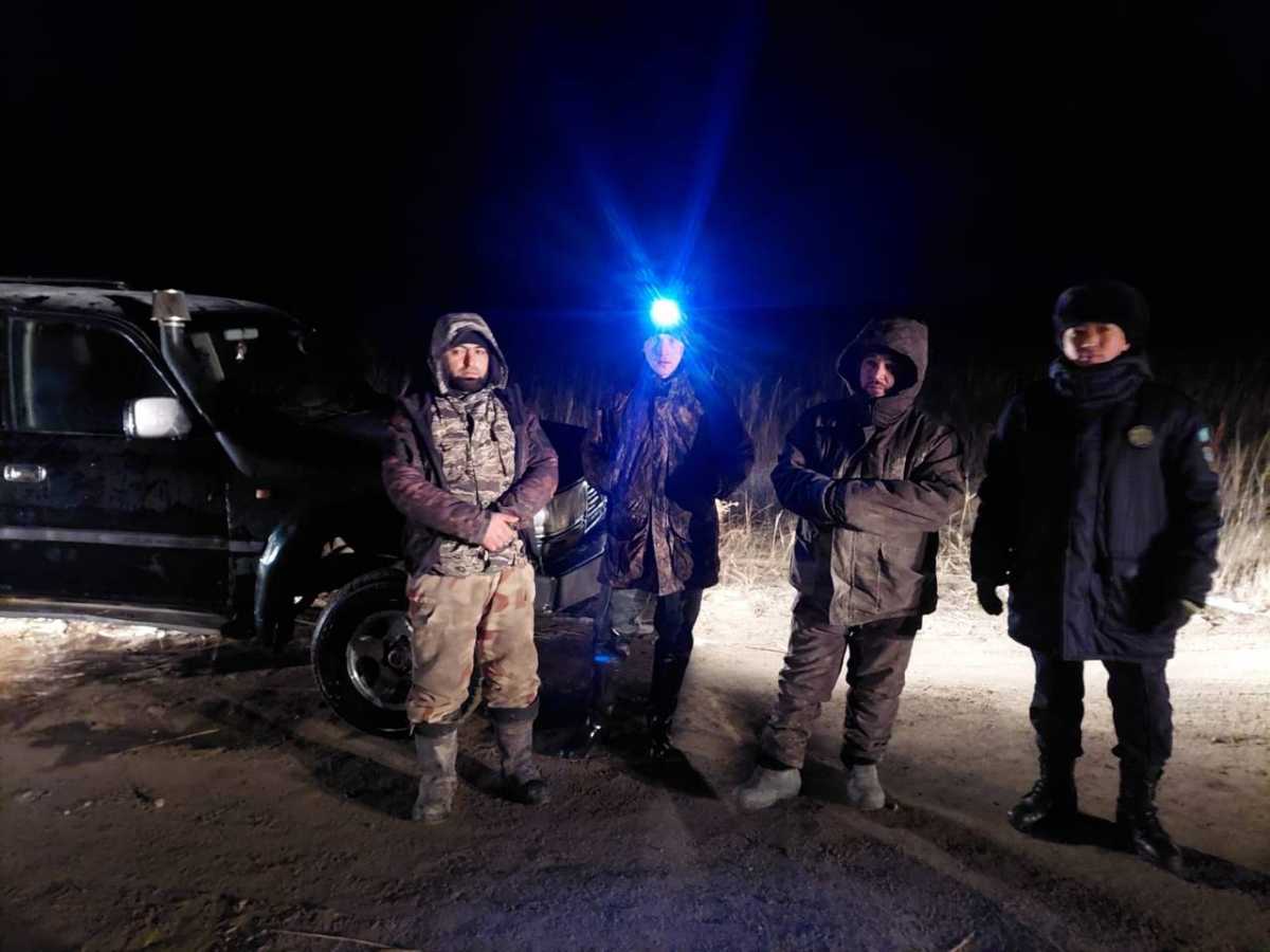 6 человек спасли из снежного заноса в Алматинской области