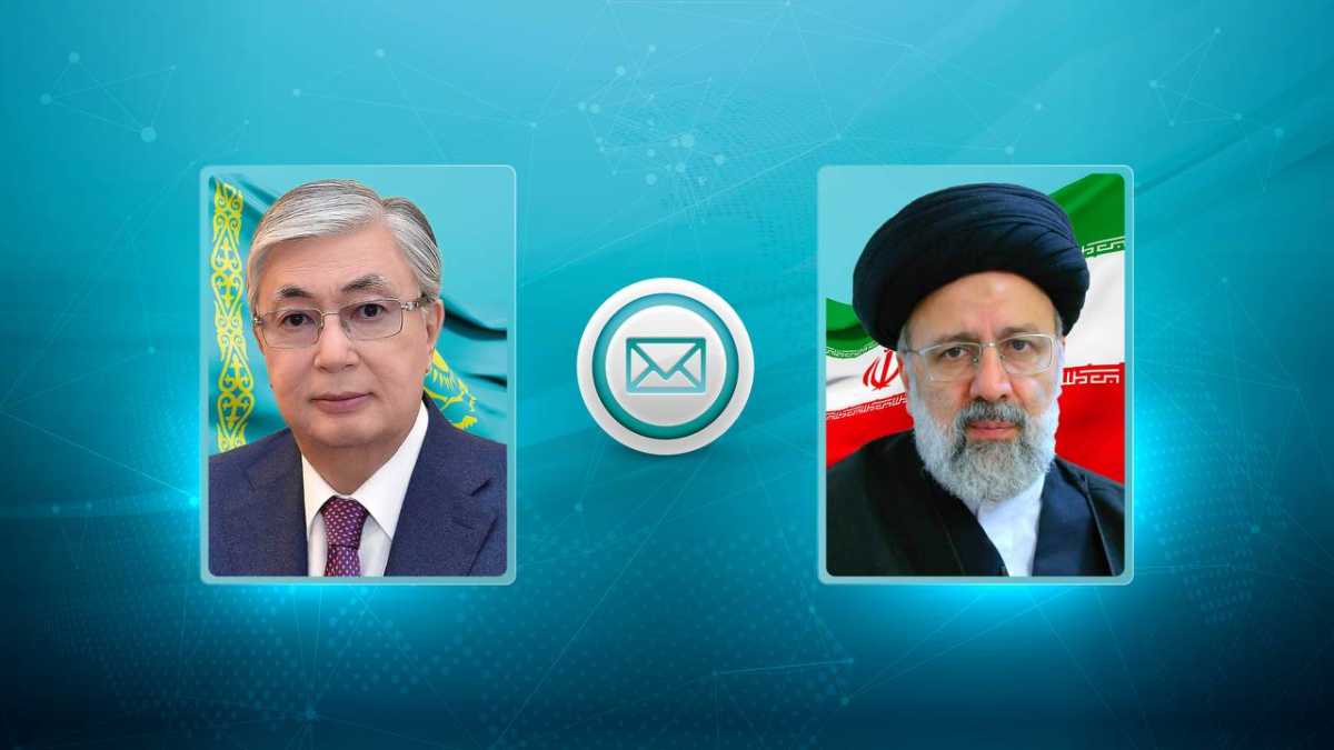 Токаев поздравил президента Ирана с Днём Исламской революции