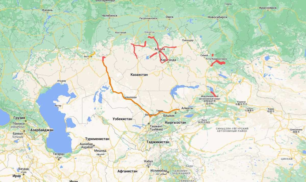 В 12 областях Казахстана ограничили движение на автодорогах