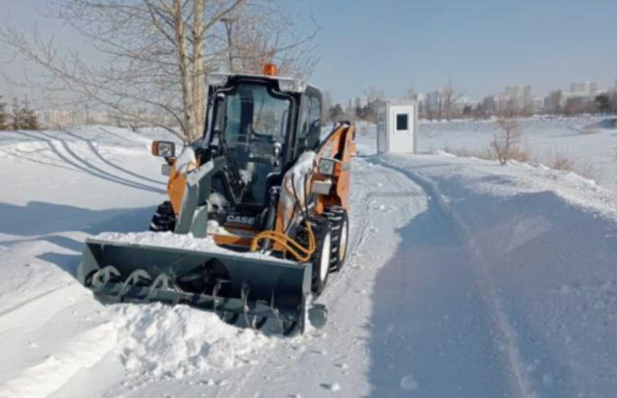 Более 55 тысяч кубометров снега вывезли из Астаны за ночь