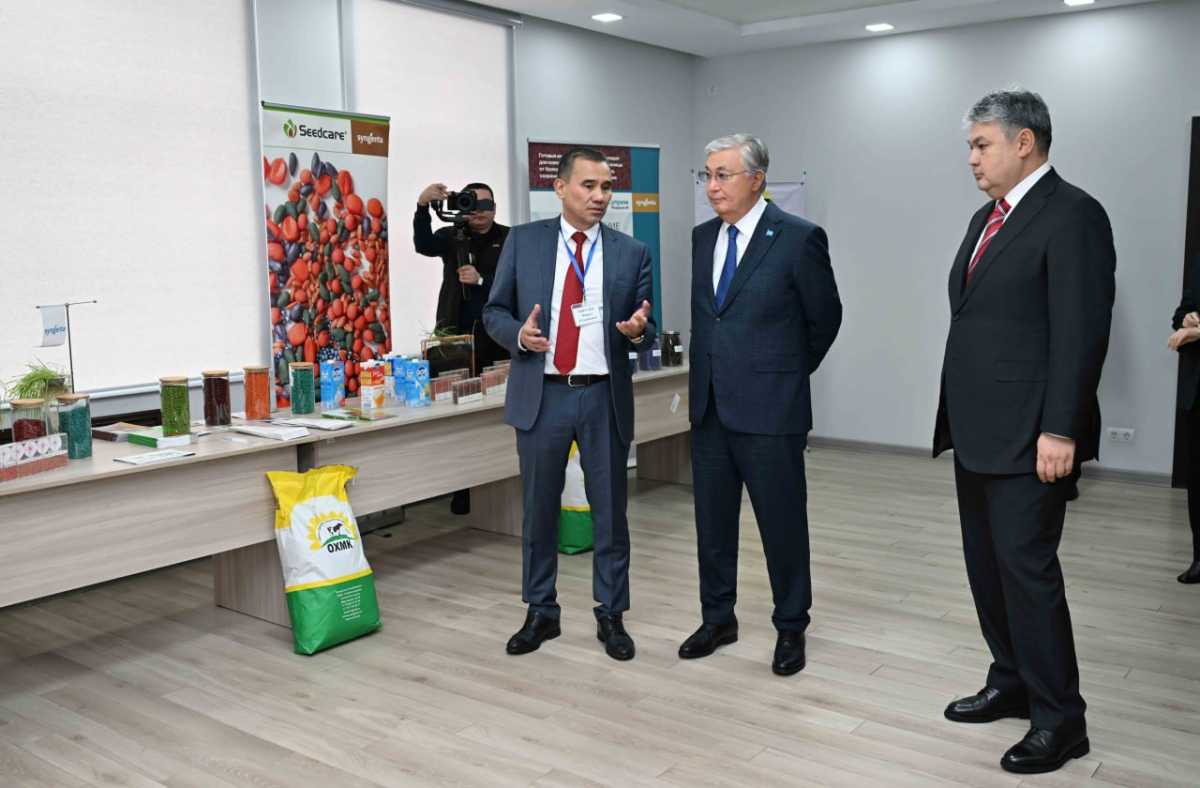 Президент Казахстана посетил «Опытное хозяйство масличных культур»