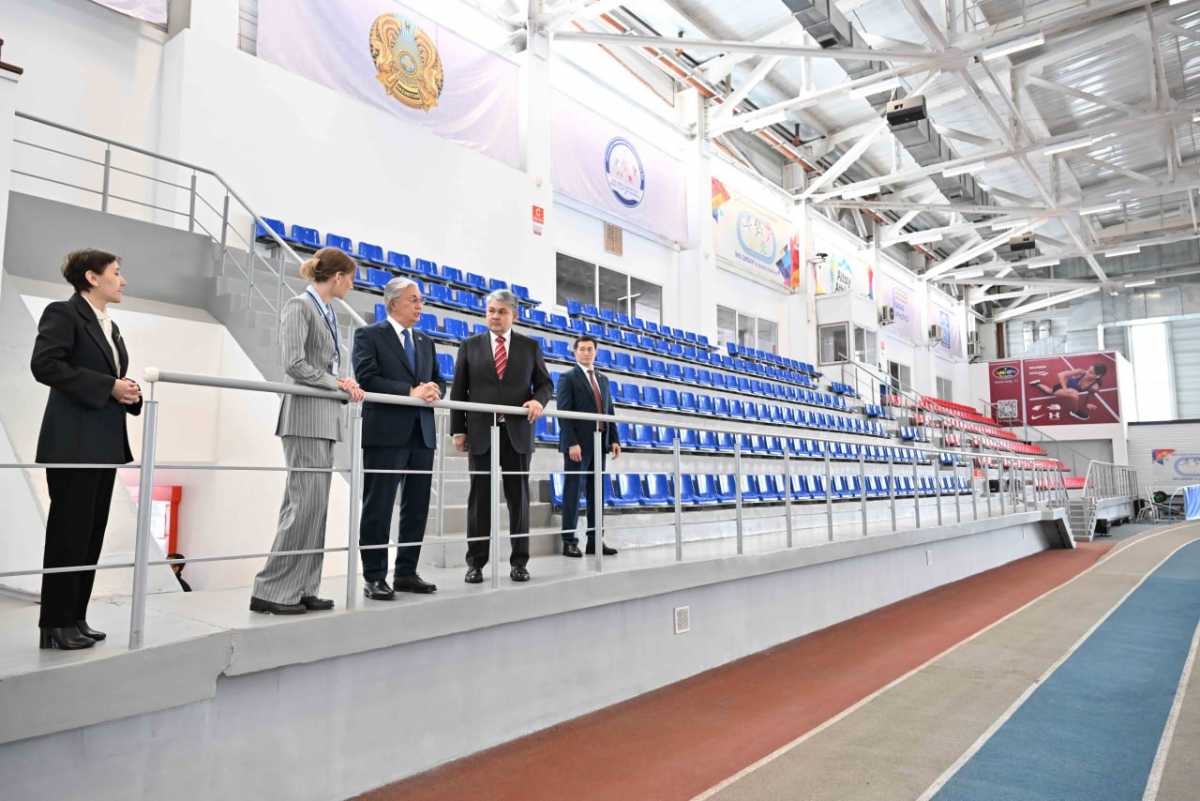 Касым-Жомарт Токаев посетил лёгкоатлетический центр «Ольга Рыпакова»