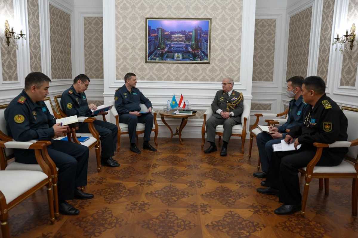 Министерство обороны посетил военный атташе Австрии