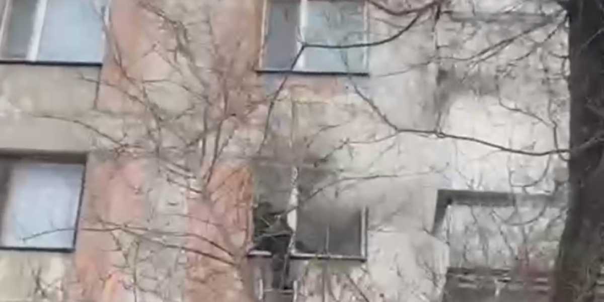 Пожар в многоэтажке в Астане: спасено четыре человека