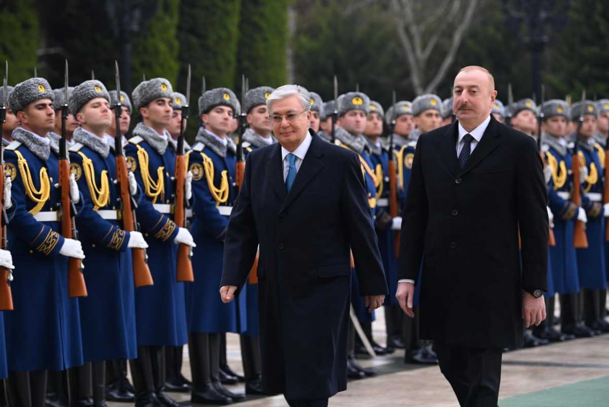 Касым-Жомарт Токаев прибыл в резиденцию президента Азербайджана