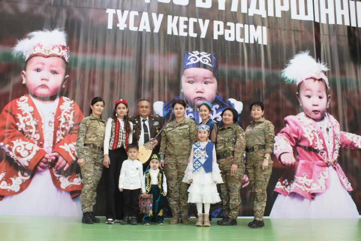 День культуры и национальных традиций отмечают военнослужащие Вооруженных сил