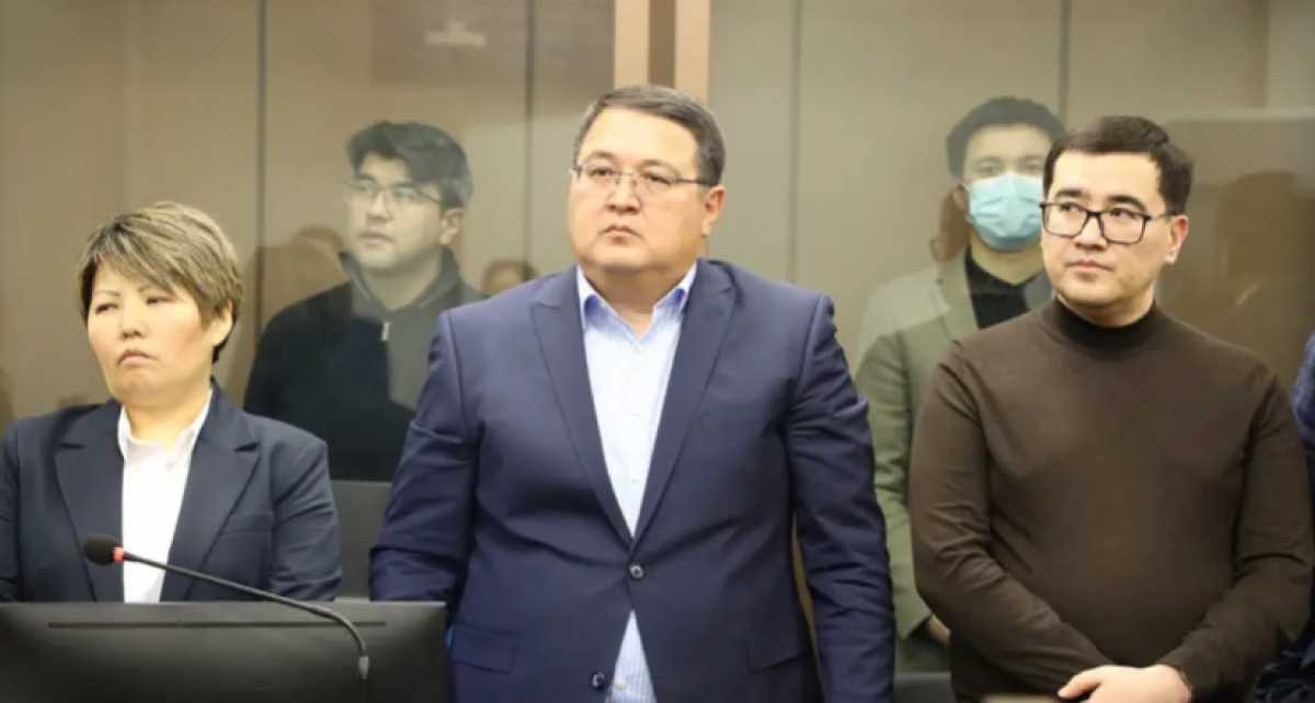 Дело Бишимбаева: суд отобрал 12 присяжных