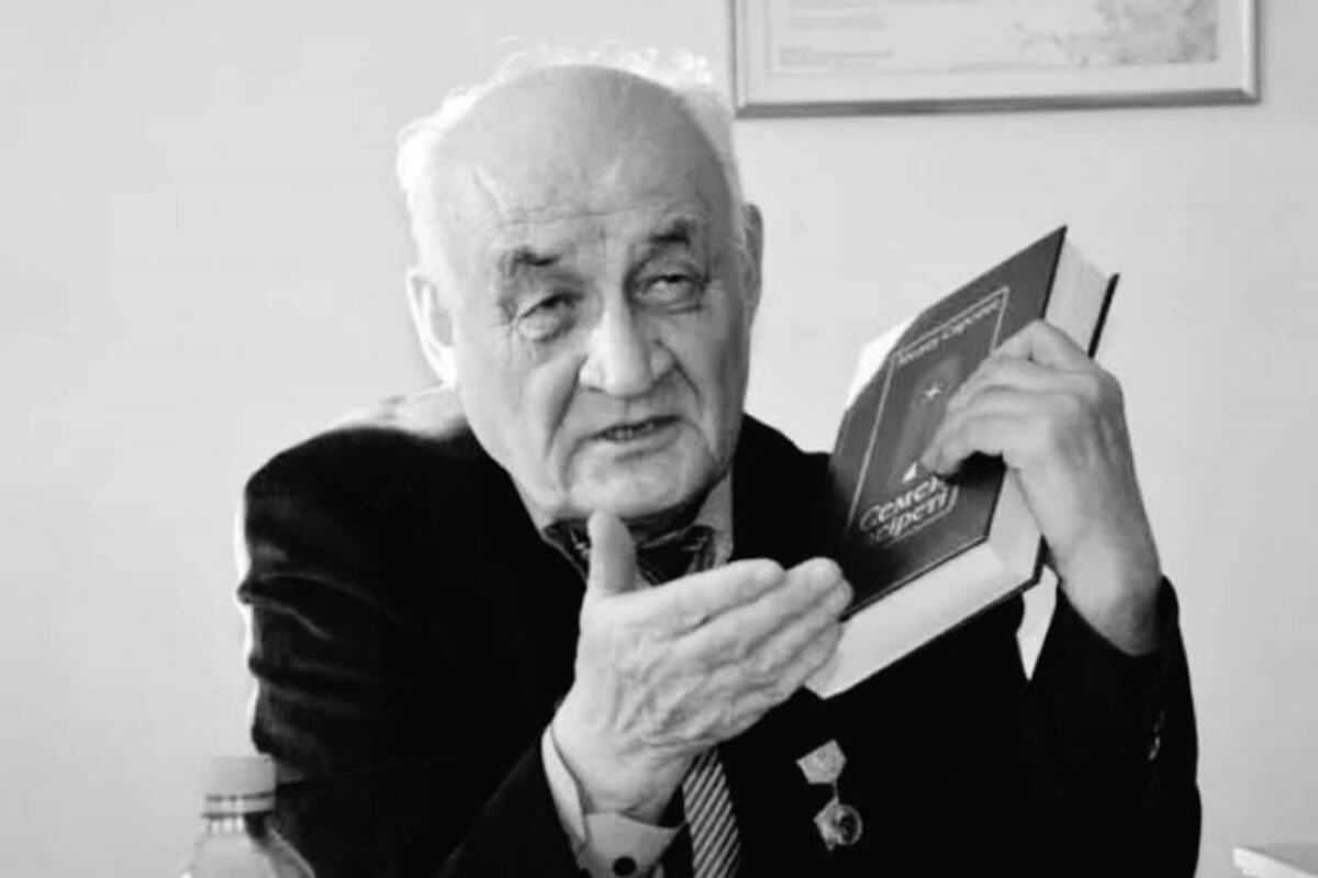 Скончался известный казахстанский писатель Медеу Сарсеке
