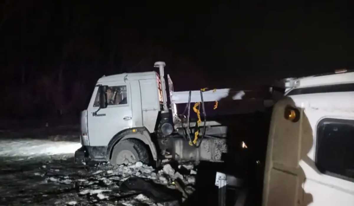 Смертельное ДТП с участием грузовиков произошло в Акмолинской области