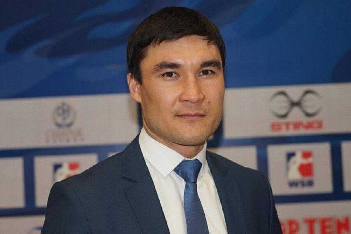 «Вместе справимся с трудностями!»: Серик Сапиев призвал казахстанцев помогать пострадавшим от паводков