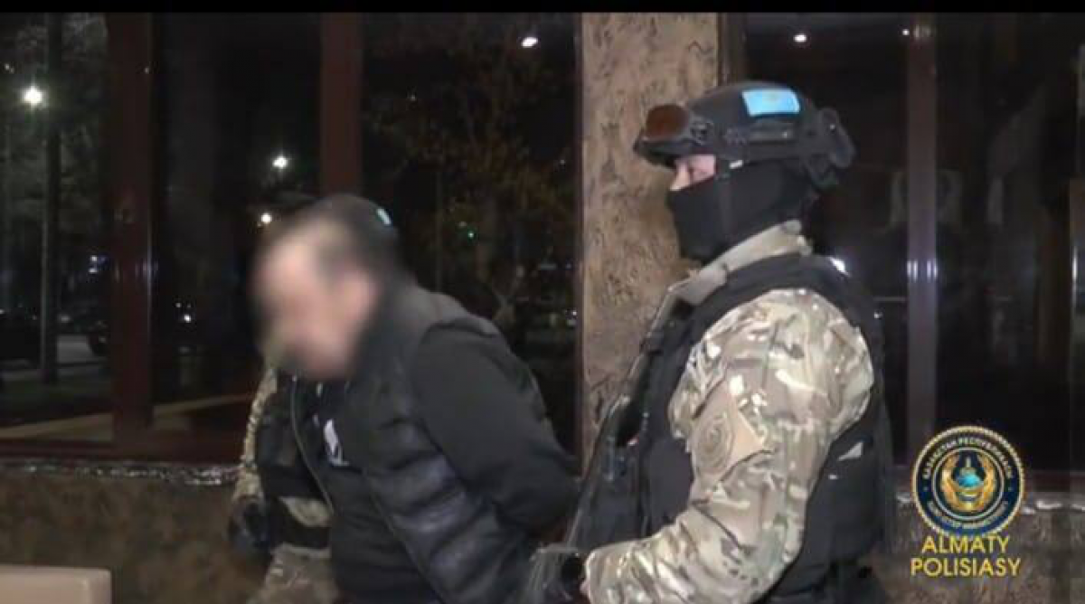 Очередного наркосбытчика задержали в одном из ночных клубов Алматы