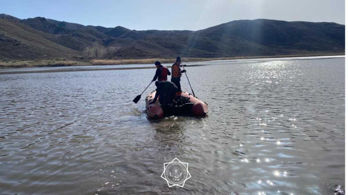 В районе Алтай мужчина утонул при рыбной ловле