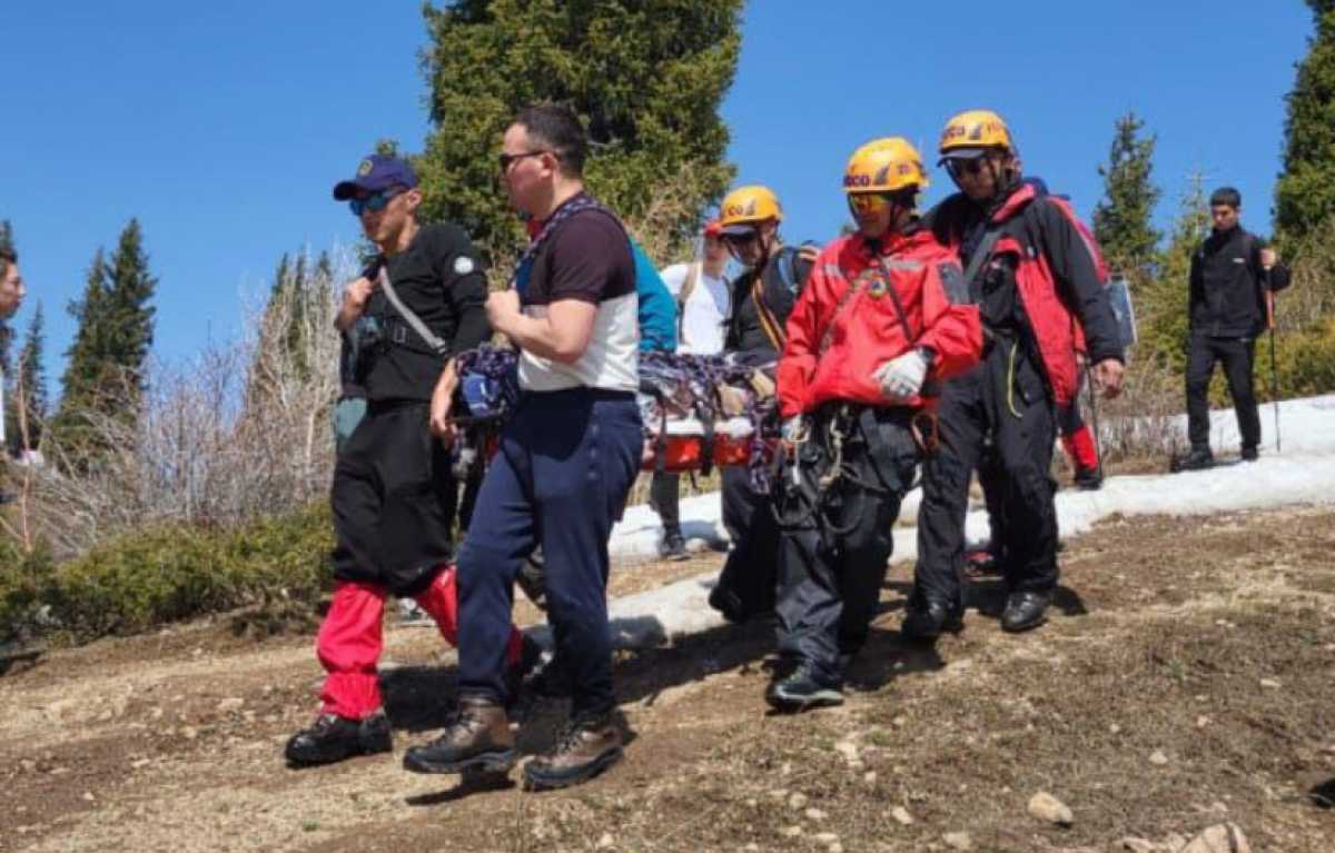 Туристов спасли в горах Заилийского Алатау