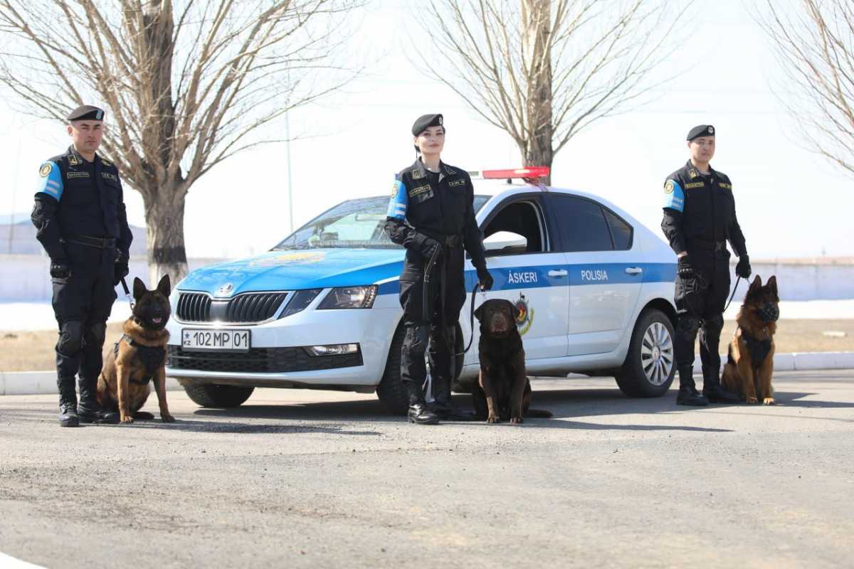 Военнослужащие военной полиции Казахстана отмечают профессиональный праздник