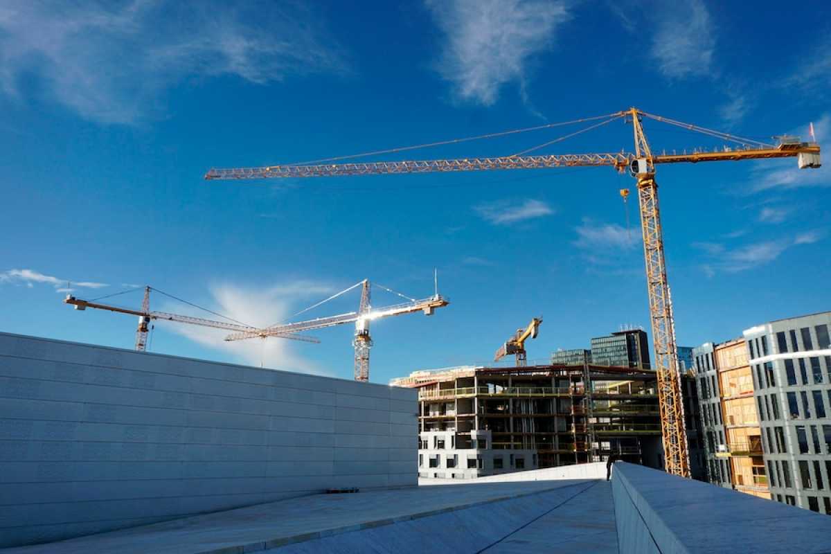 В Казахстане ужесточат ответственность застройщиков за незаконное строительство