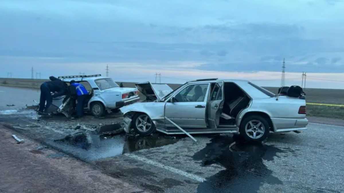 Пять человек погибли в жутком ДТП в Акмолинской области