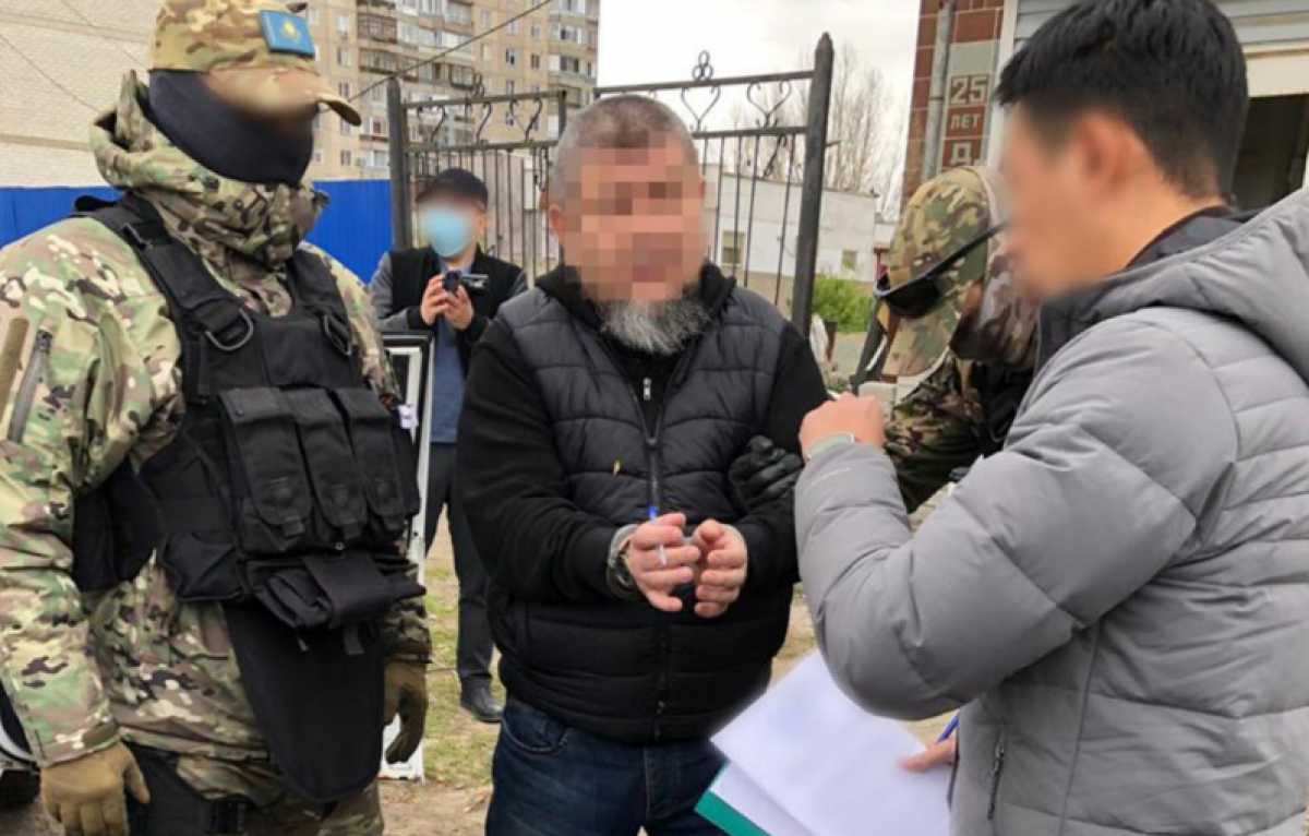 Подозреваемых в пропаганде терроризма казахстанцев задержали в Астане и Павлодаре
