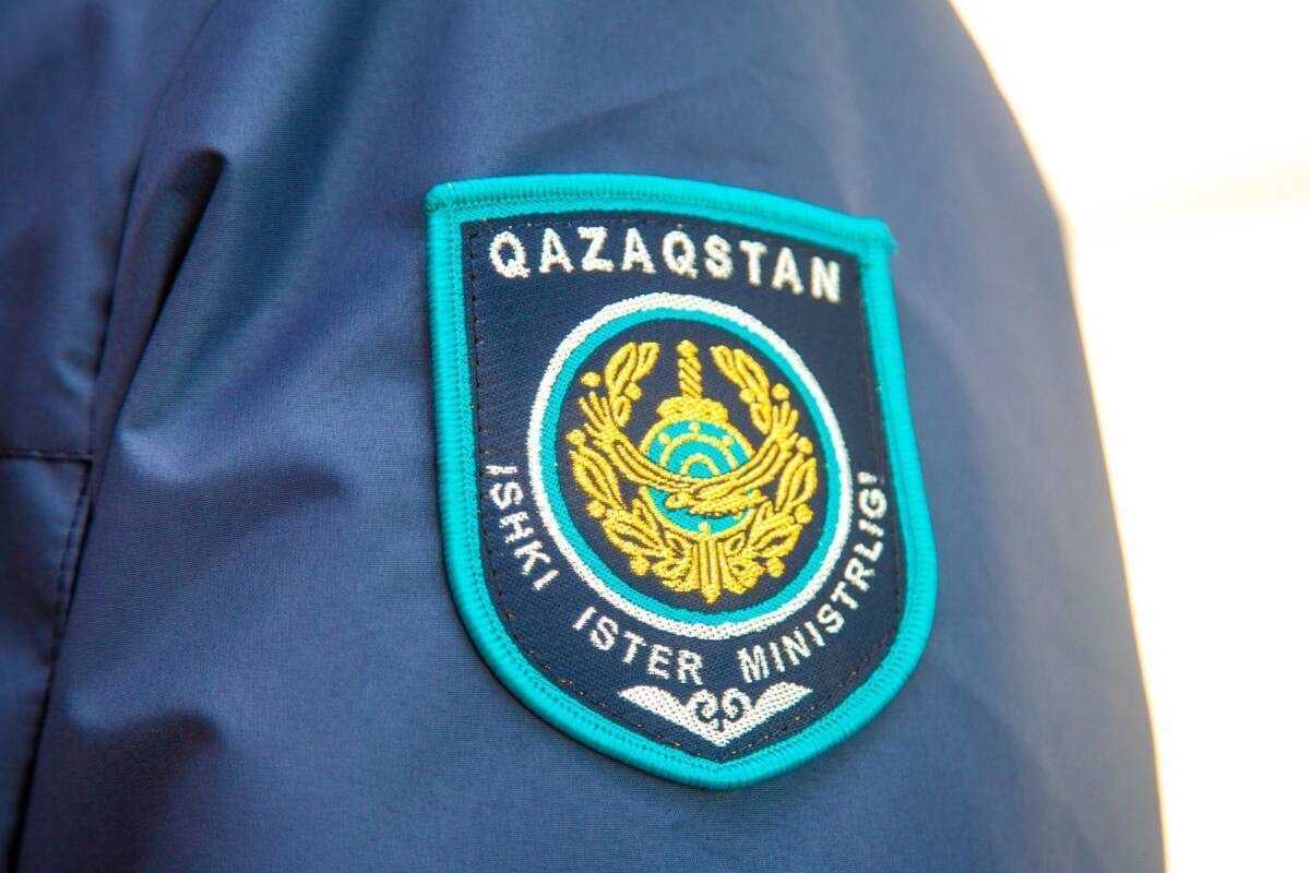 Уголовное дело возбудили за оскорбление полицейских в Алматинской области