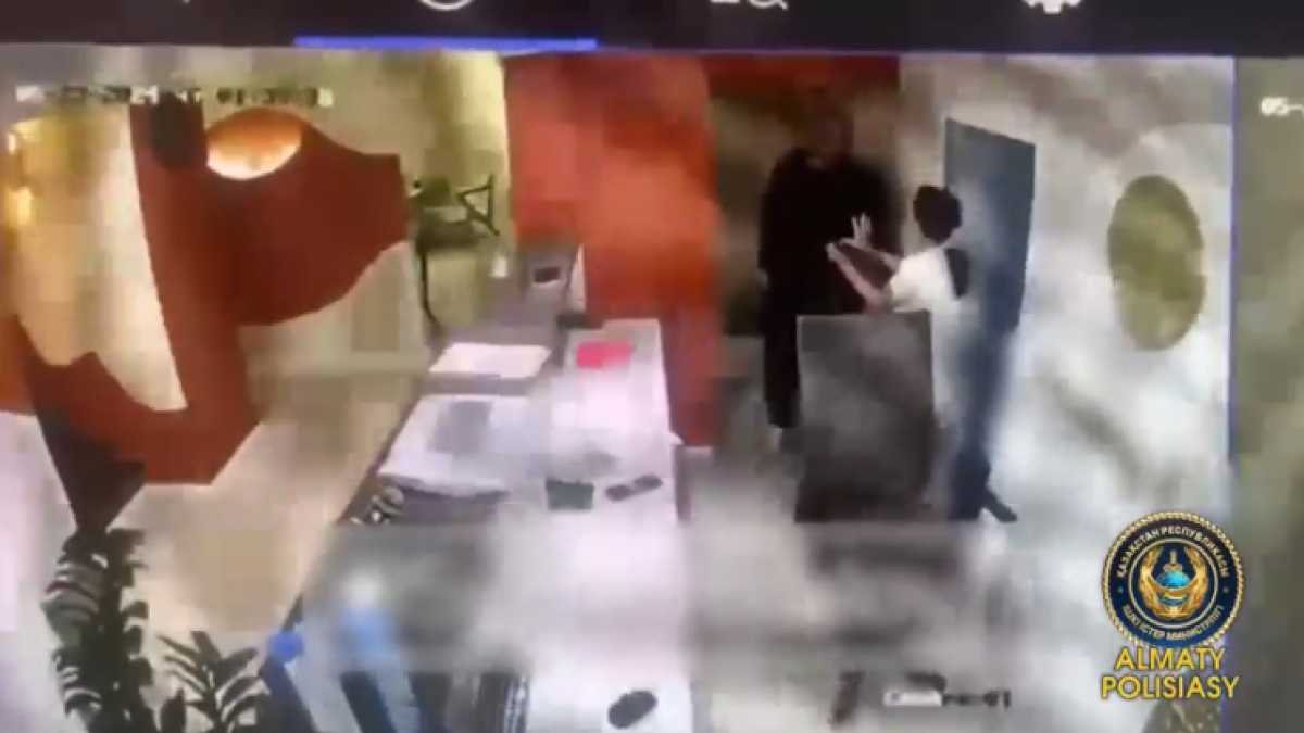 Иностранец напал на сотрудницу спа-салона в Алматы
