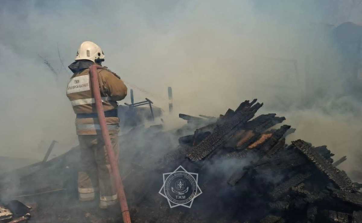 Возможный взрыв предотвратили пожарные в Кызылорде