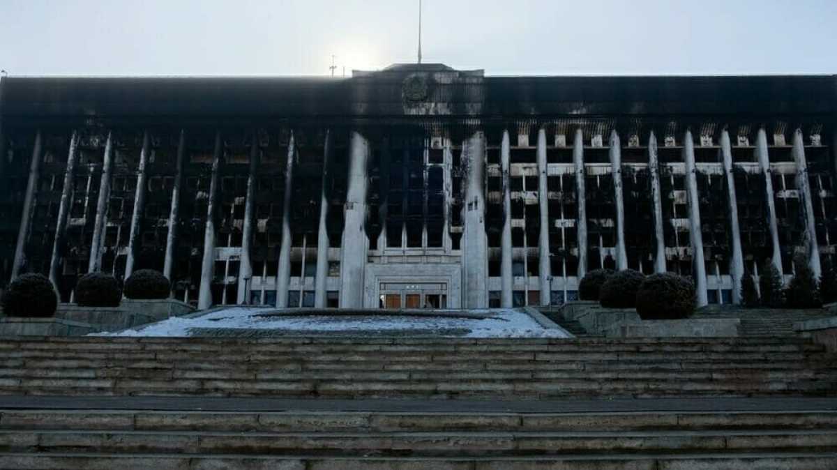 Нападение на акимат, резиденцию Президента и здание полиции: 11 человек осудили в Алматы