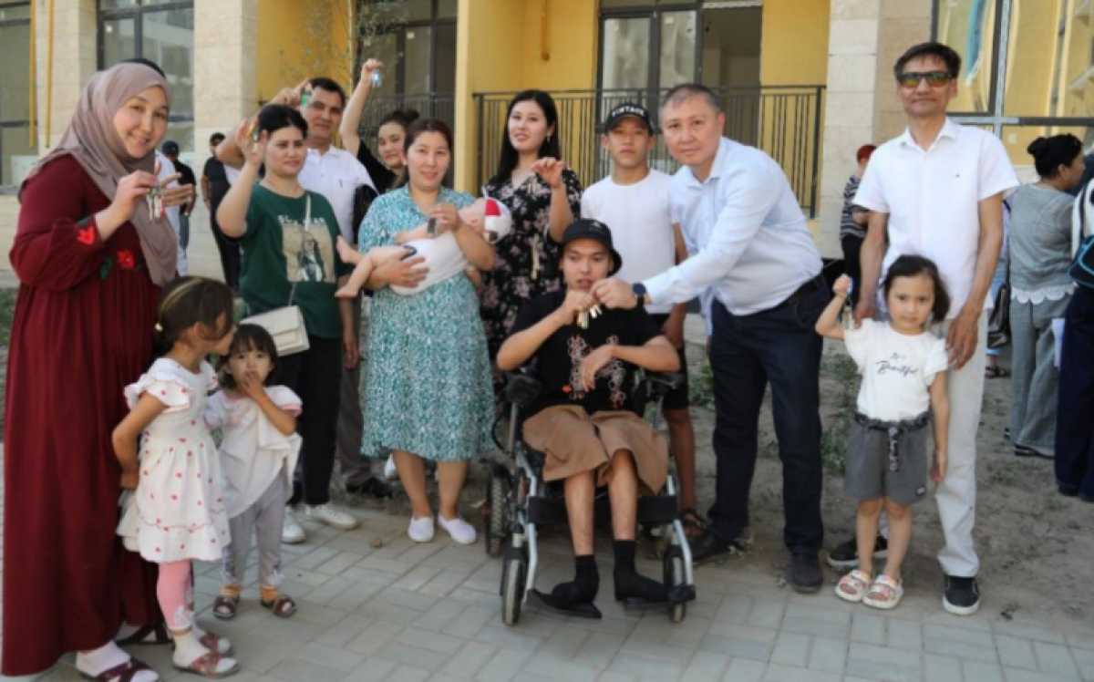 С мая более 800 очередников получили квартиры в Алматы